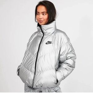 Nike silver thermal puffer jacket